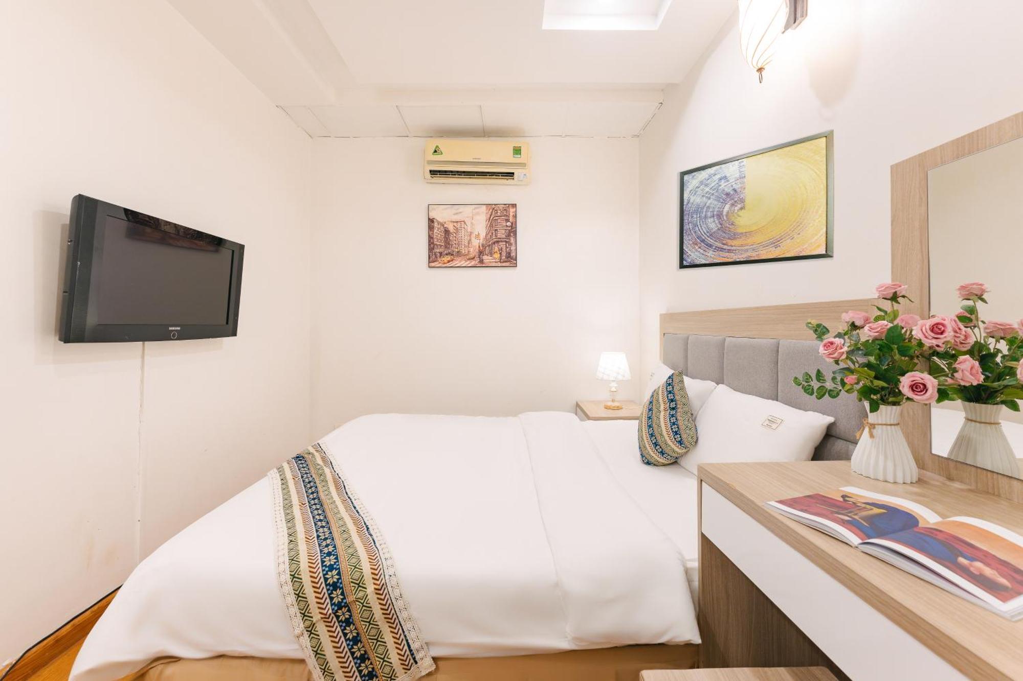 The Ky Moi Hotel And Spa - Ha Noi Center- Near Vincom Ba Trieu Hanoi Exterior photo