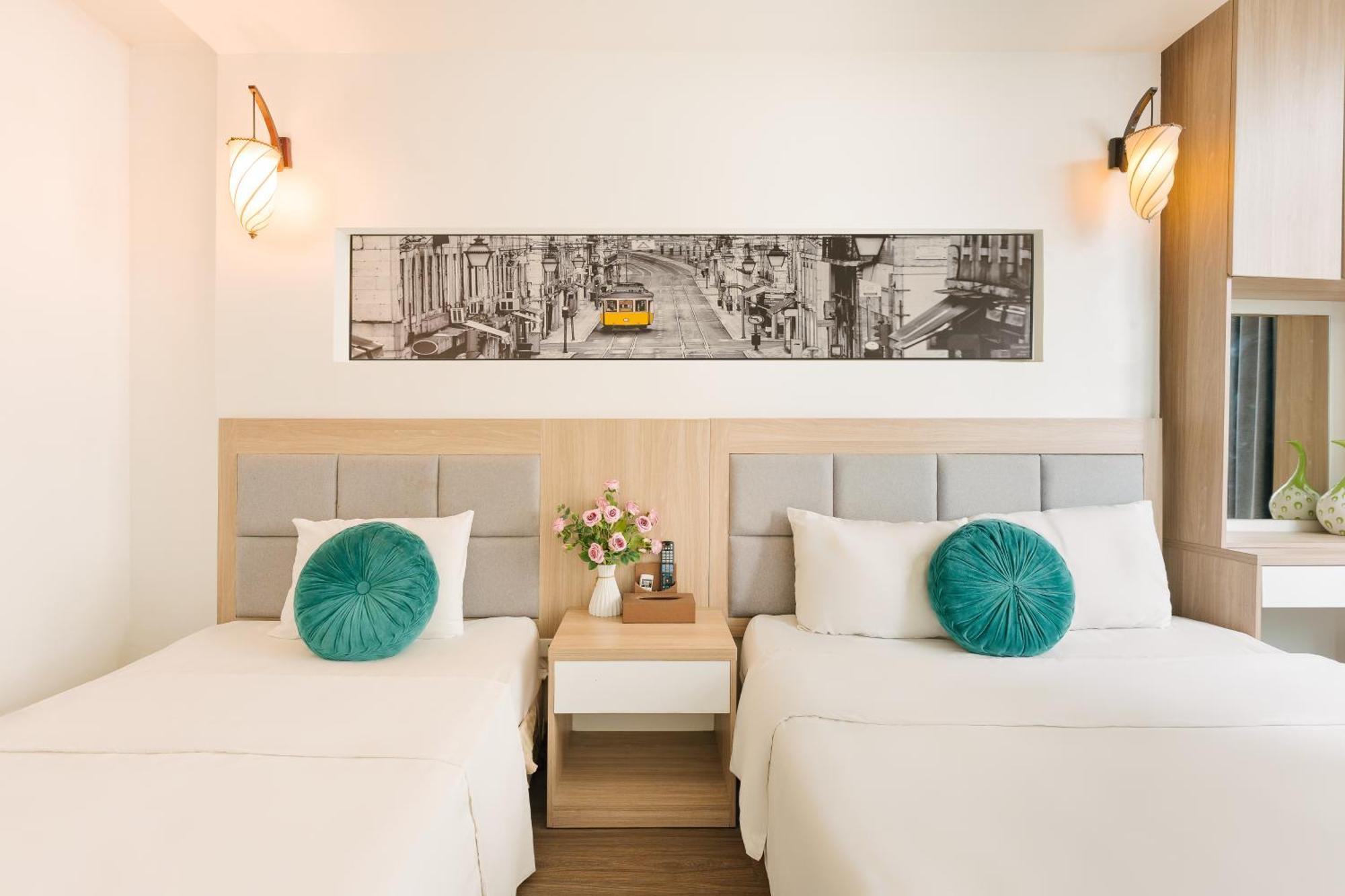 The Ky Moi Hotel And Spa - Ha Noi Center- Near Vincom Ba Trieu Hanoi Exterior photo