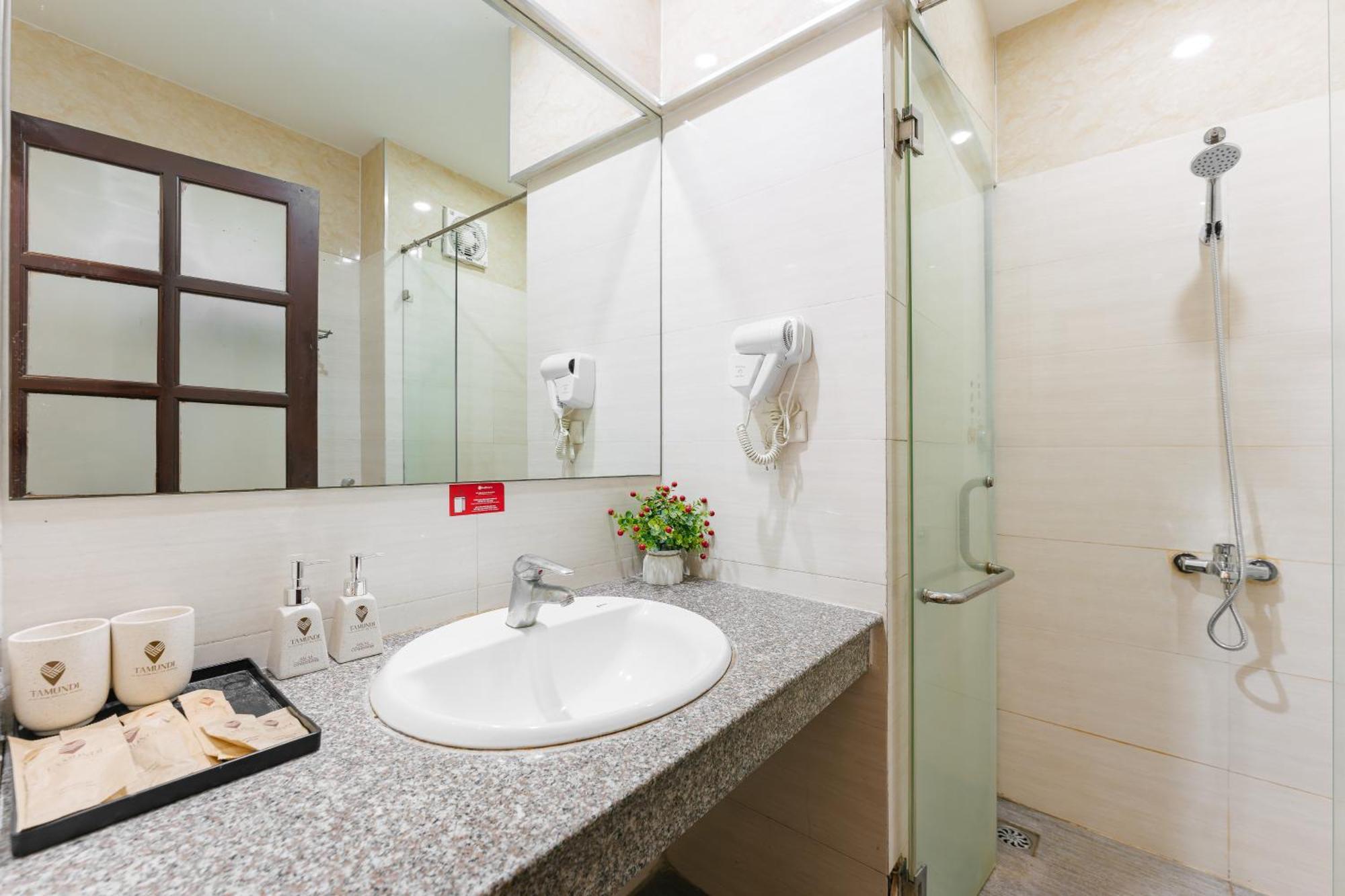 The Ky Moi Hotel And Spa - Ha Noi Center- Near Vincom Ba Trieu Hanoi Exterior photo
